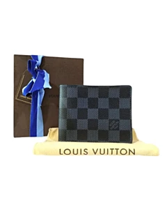 Louis Vuitton Men's Multiple Wallet In Damier