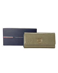 Tommy Hilfiger Jocelyn Olive Green Textured Wallet